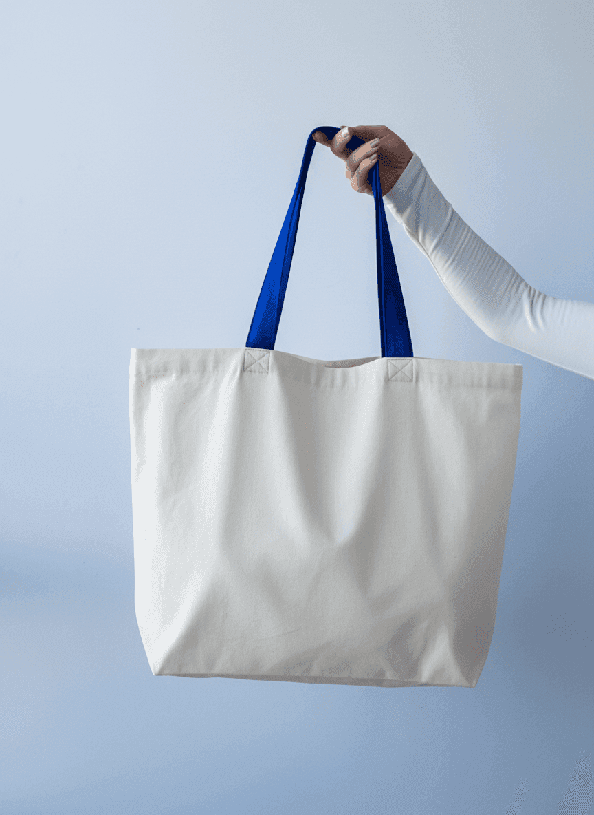 Шопер из плотной хлопковой саржи с длинными синими ручками, с подкладкой и усиленным дном — стильный эко-тоут для покупок и повседневного использования без печати размер: 40см х 40см х 12см