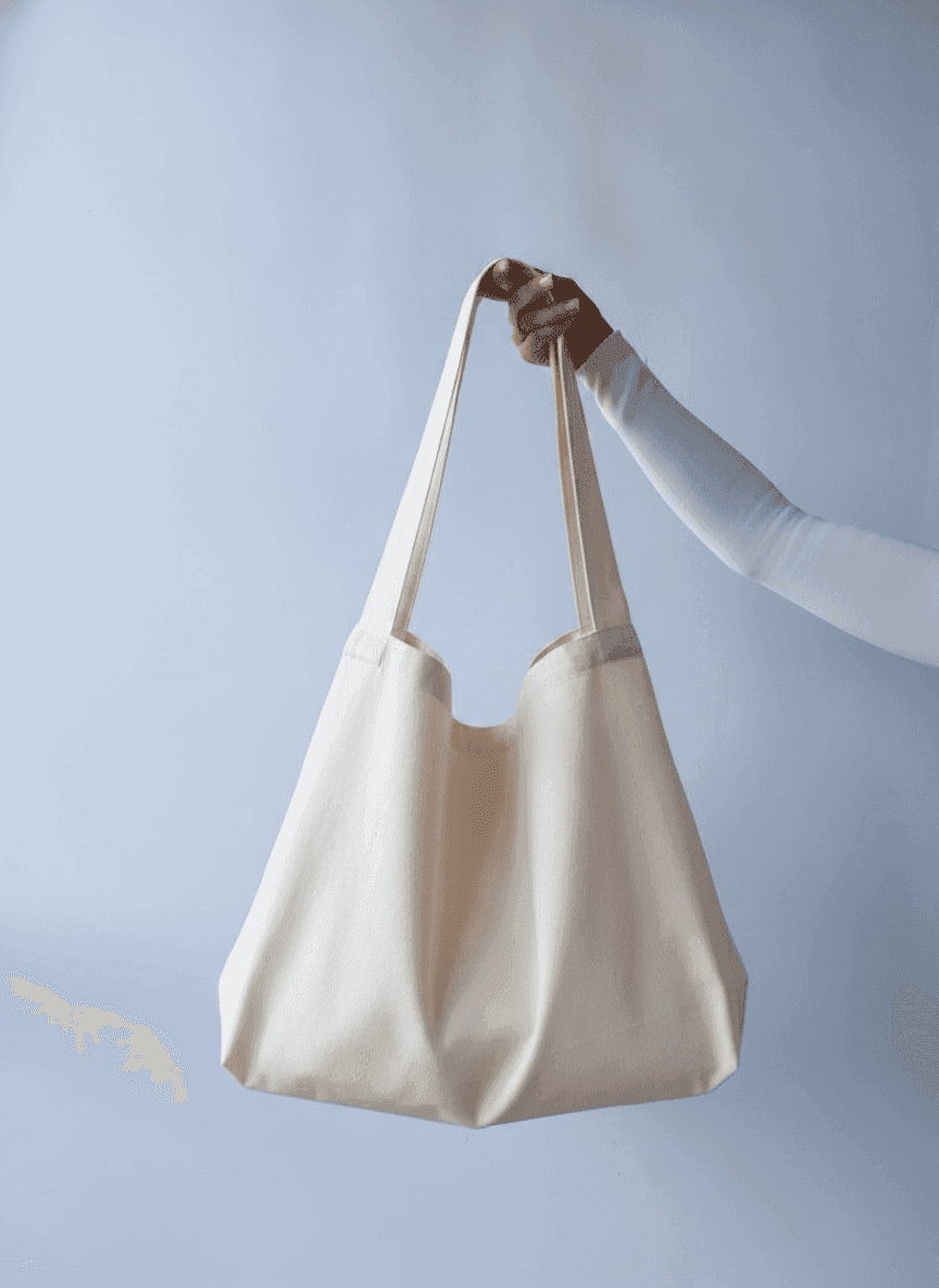 Large twill tote bag with wide shoulder strap