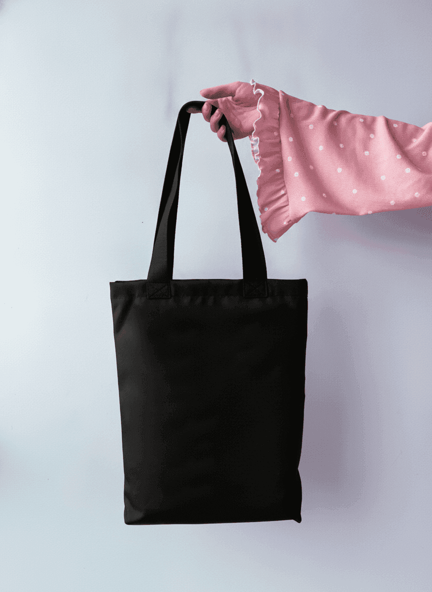Black Oxford fabric bag with exterior pocket