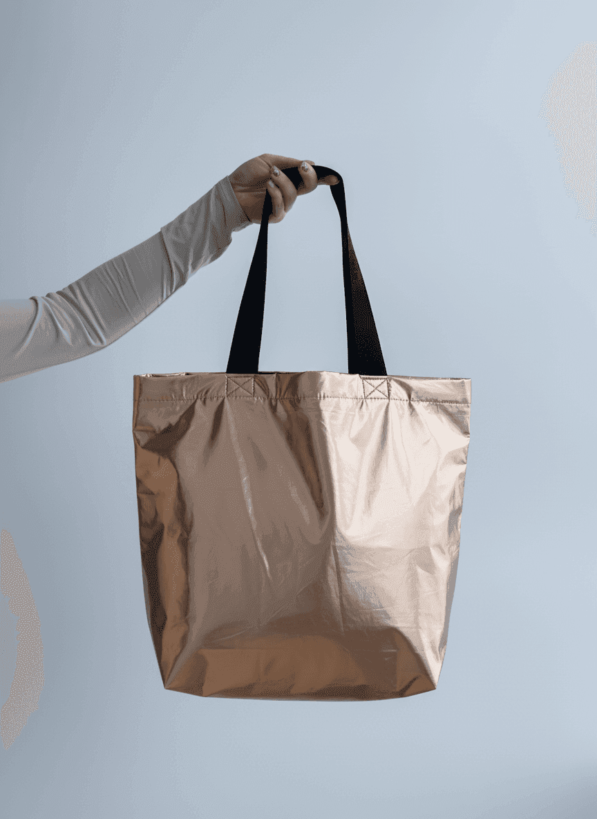 Шопер из водоотталкивающей плащевки с длинными ручками