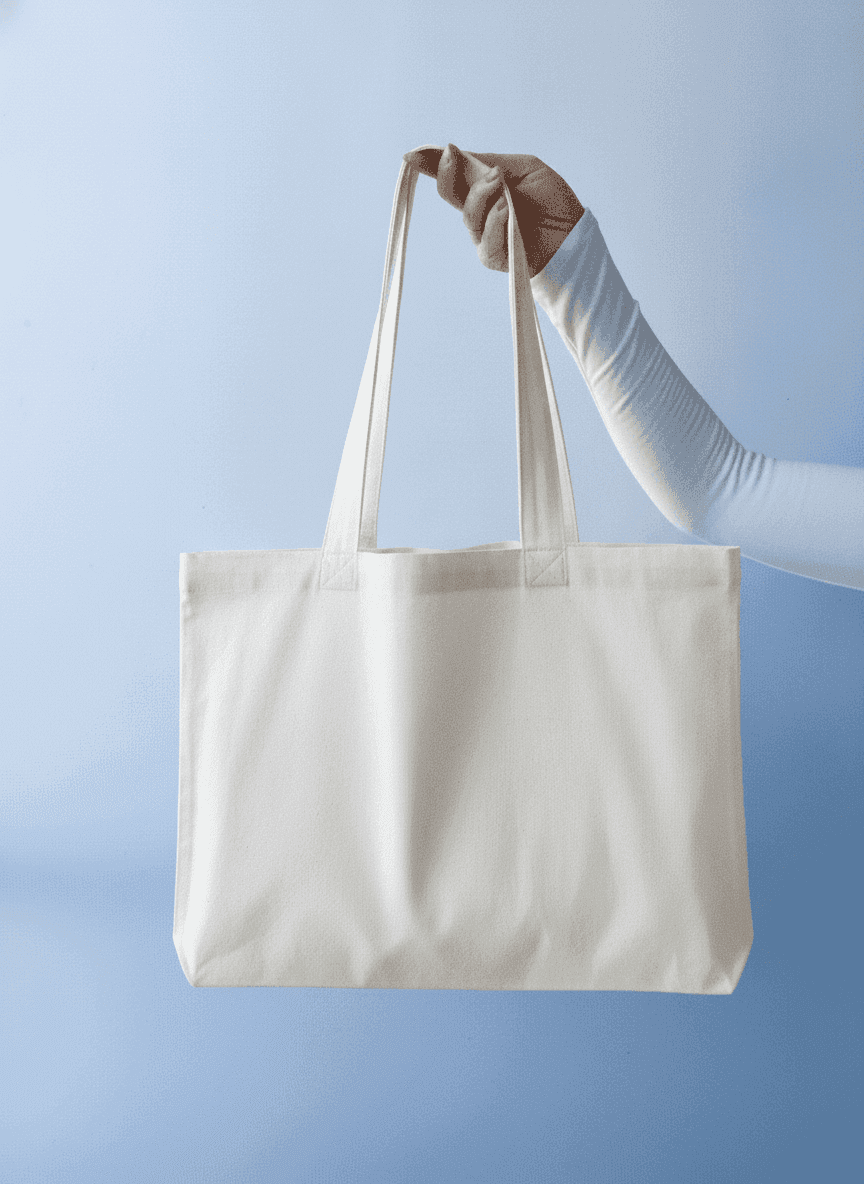Cotton tote bag with reinforced handles