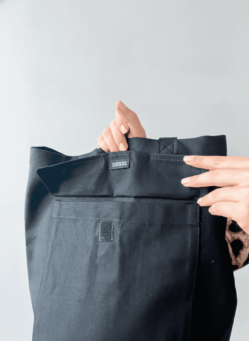 Midweight Cotton Tote with Exterior Pocket