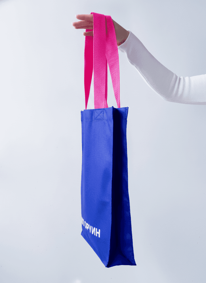 Blue Oxford Tote Bag with Pink Handle