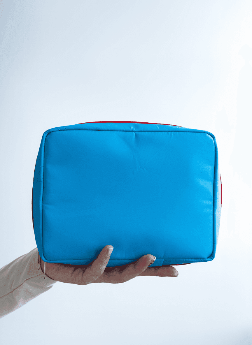 Чехол-аптечка из оксфорда с молнией и красной окантовкой