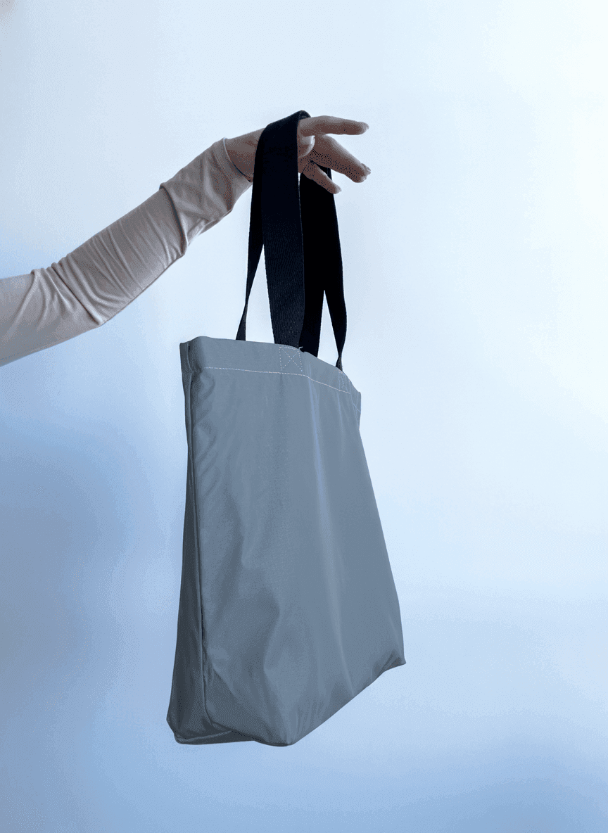 Шопер з водовідштовхувальної плащівки на плече для покупок