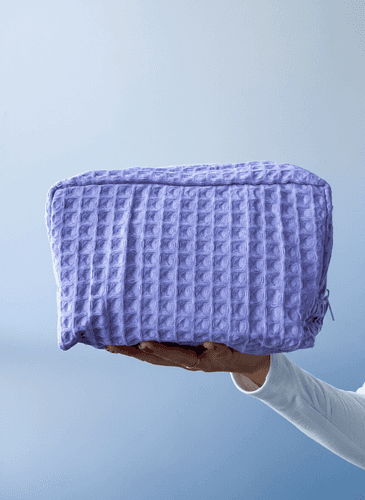 Косметичка з вафельної тканини лавандового кольору на блискавці з підкладкою — елегантний органайзер для косметики та дрібних речей без друку розмір: 23см х 15см х 12см