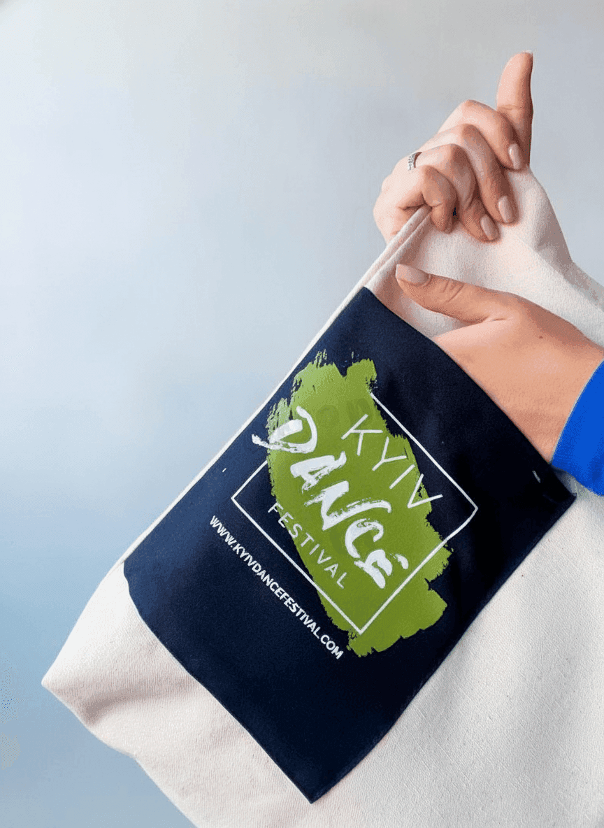 Tote Bag with Exterior Pocket & Long Green Strap