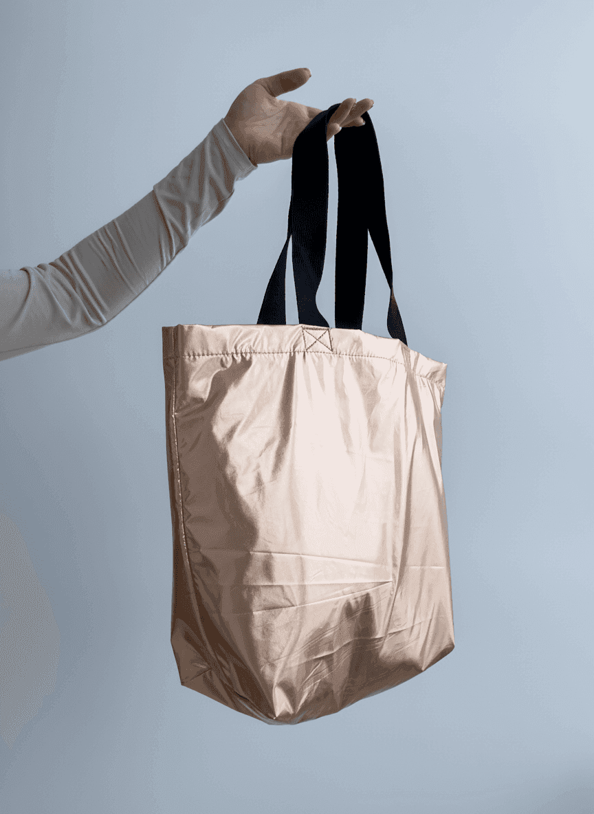 Шопер из водоотталкивающей плащевки с длинными ручками