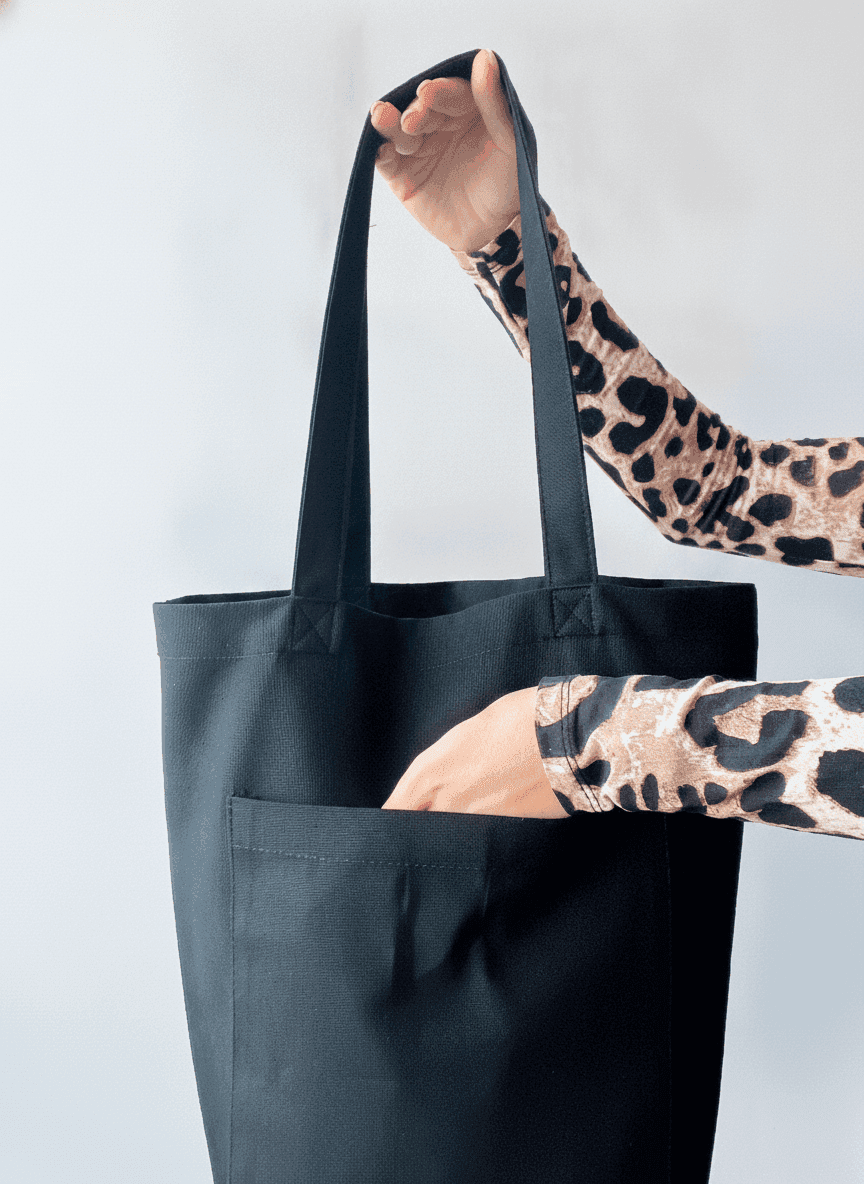 Midweight Cotton Tote with Exterior Pocket