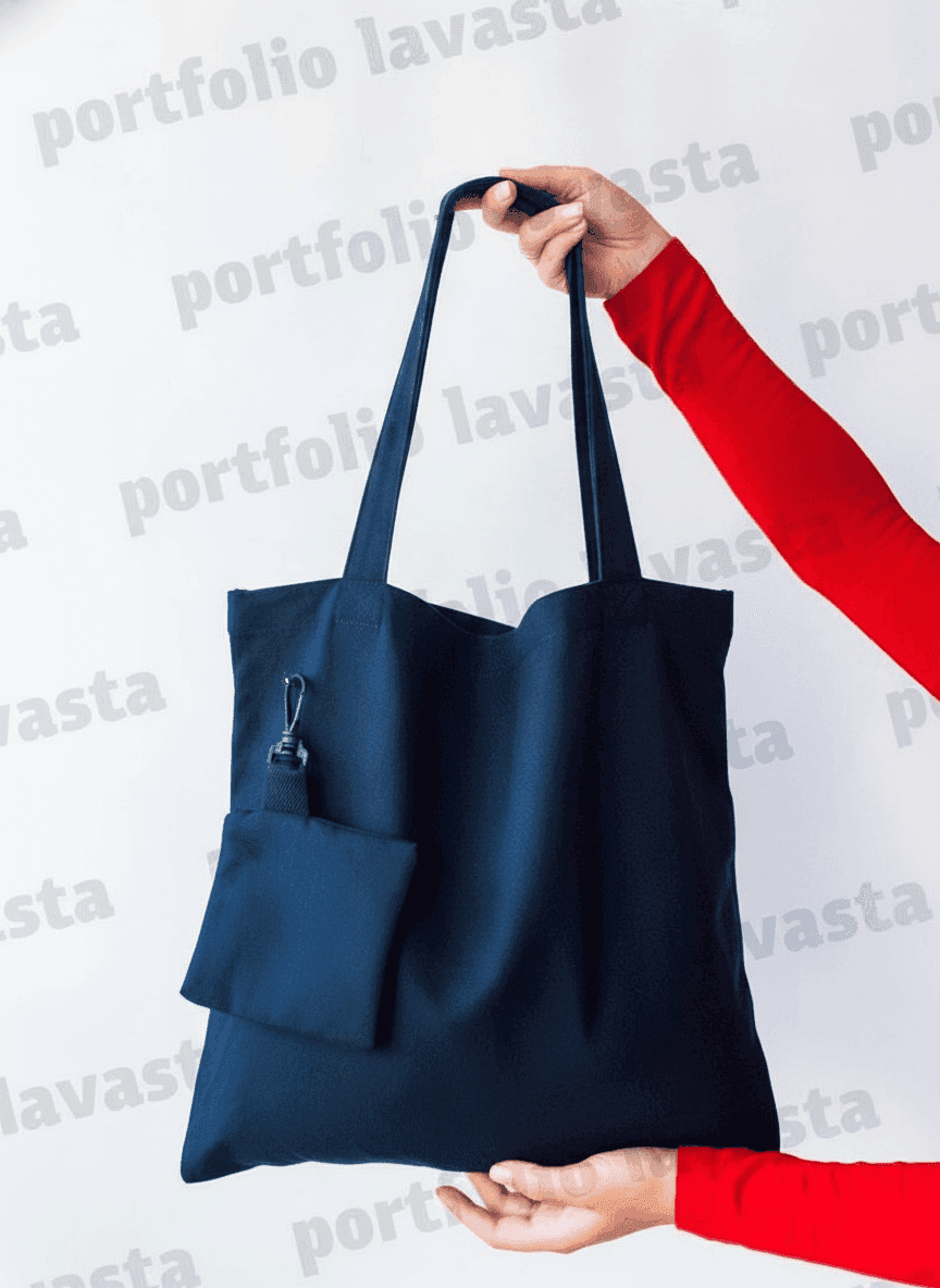 Tote bag with built-in handles and carabiner pocket