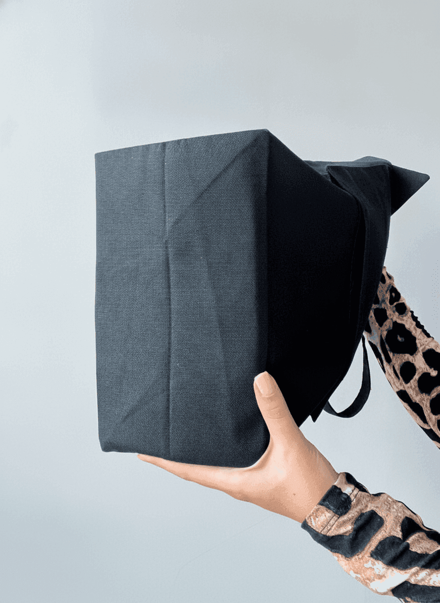 Midweight Cotton Tote with Exterior Pocket