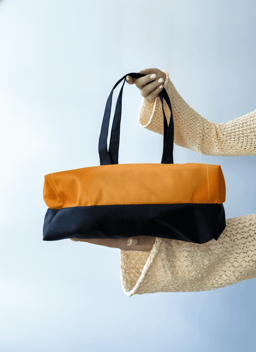 Rainproof fabric and oxford shopper with long black handles