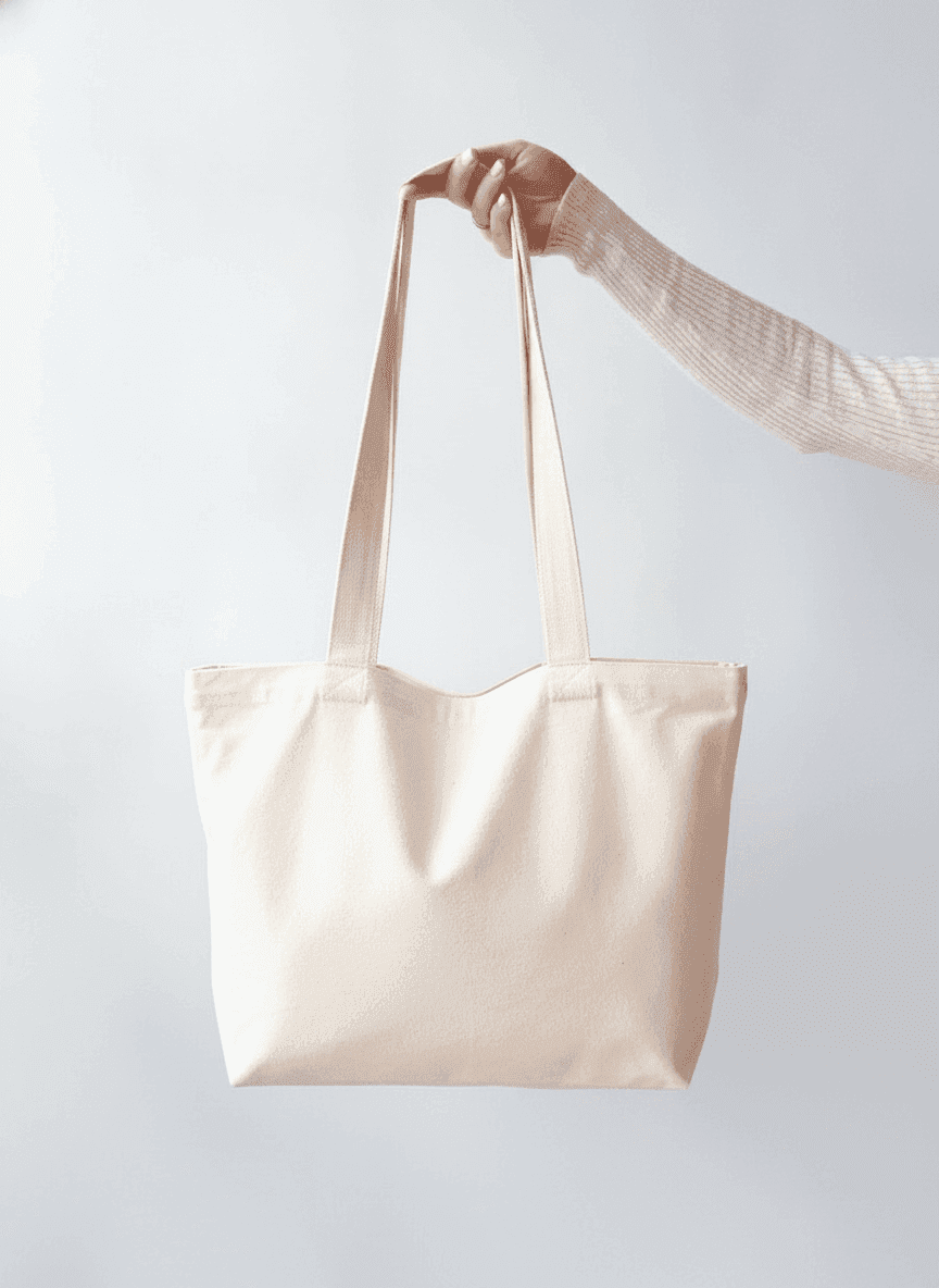Foldable tote bag with sturdy handles