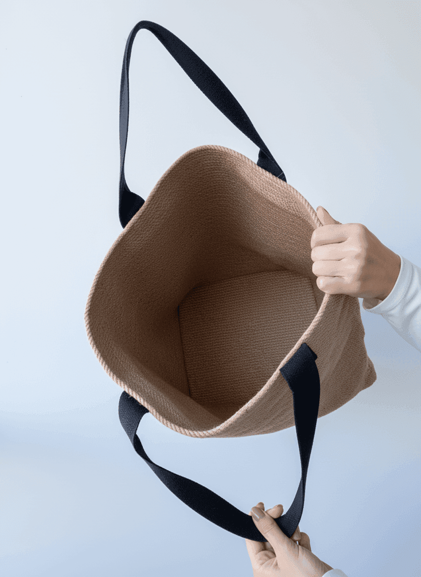 Экошоппер из джута с длинными черными ручками для покупок