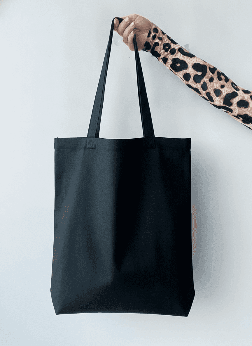 Midweight Cotton Tote with Exterior Pocket