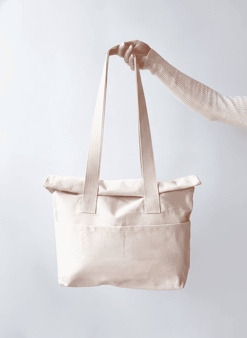 Foldable tote bag with sturdy handles