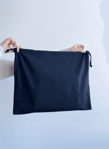 Елегантний чорний мішок на шнурках із бязі для брендингу