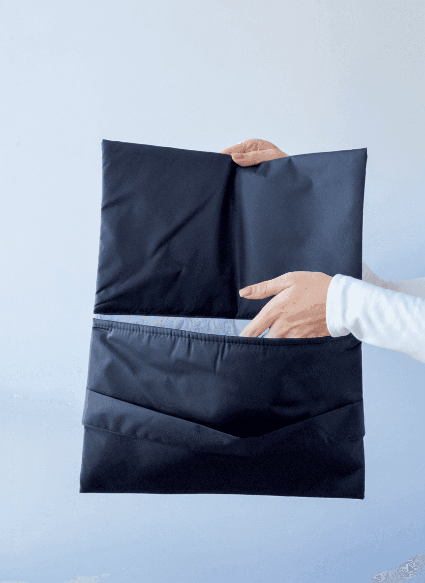 Плоский шопер із дюспо на підкладці монклер з паском для фіксації — легкий водовідштовхувальний міський органайзер для покупок та подорожей без друку