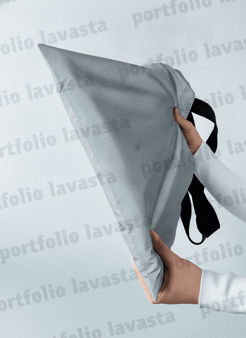 Lavasta Reflective Bag