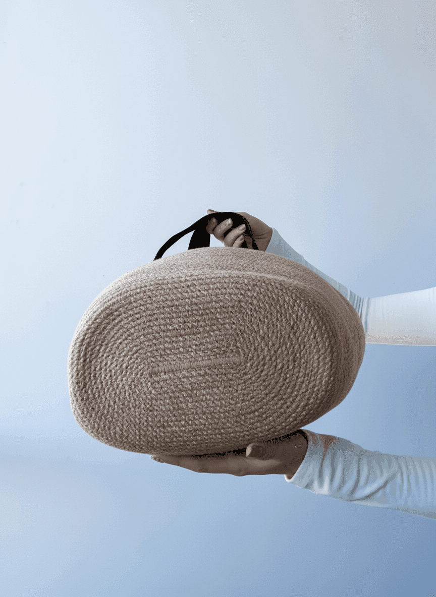 Экошоппер из джута с длинными черными ручками для покупок