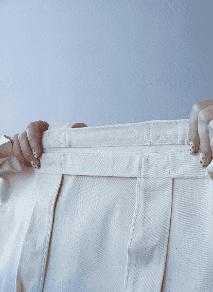 Cotton tote bag with reinforced handles