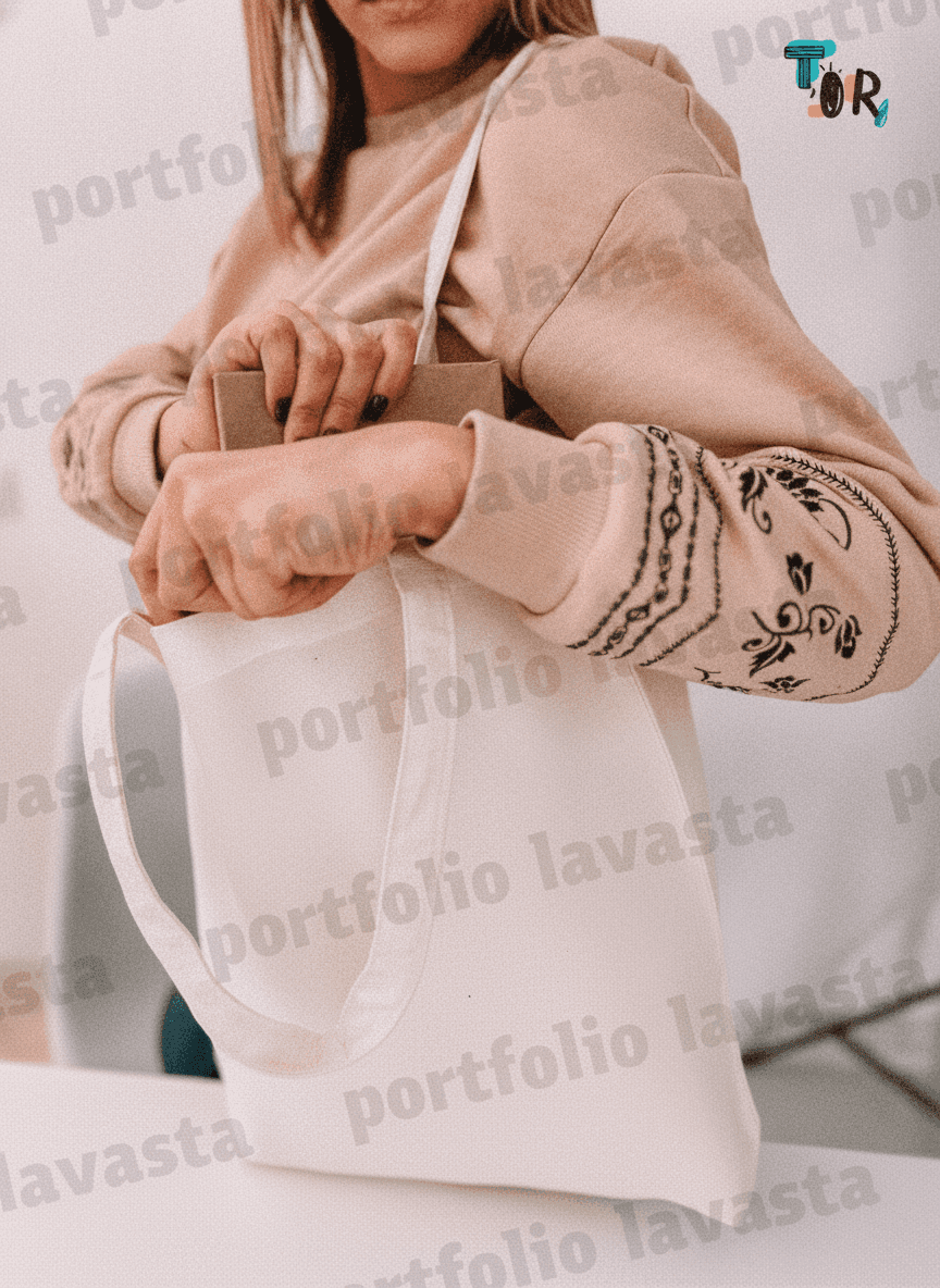 Light Tote Bag with Sewn Handles & D-Ring