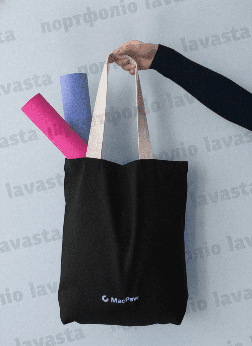 Flat-Bottom Tote with Wide Webbing Straps