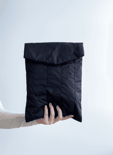 Плоский стеганый конверт из плащевки и дюспо