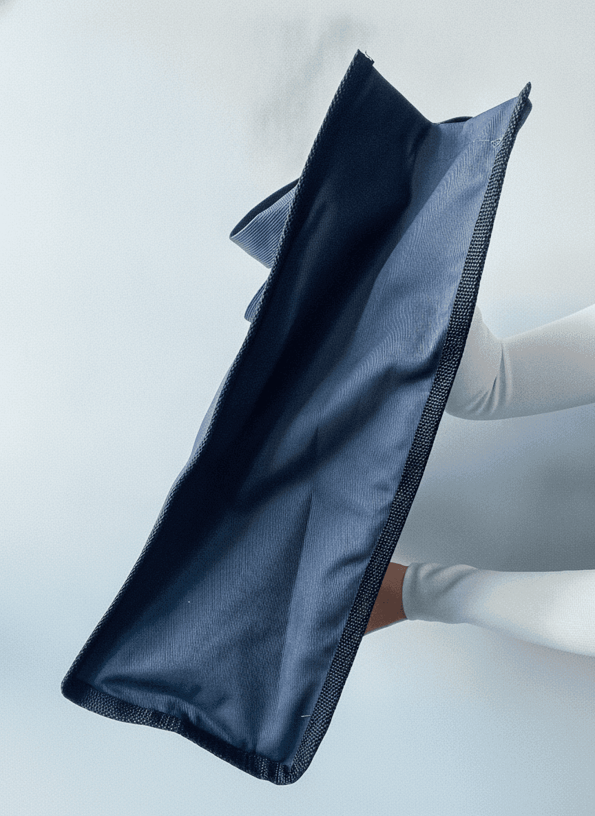 Large Lavasta Tote with Reinforced Bottom